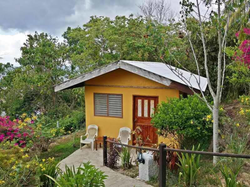 Casa Rosa Taytay Hotell Palawan Exteriör bild